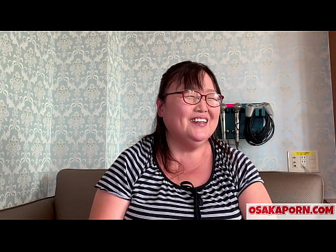 ❤️ Resnā japāņu mamma rāda savas milzīgās krūtis un bauda seksa rotaļlietu. 51 gadu veca mamma no Āzijas stāsta par savu seksuālo pieredzi. Yukiko 1 OSAKAPORN trekna milf ️ Anāls video pie mums ❌️❤