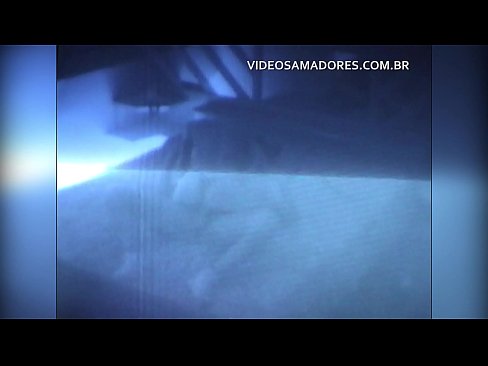 ❤️ Vīrs filmē, kā sieva drāž kaimiņu, un uzzina, ka viņš ir rokgājējs ️ Anāls video pie mums ❌️❤